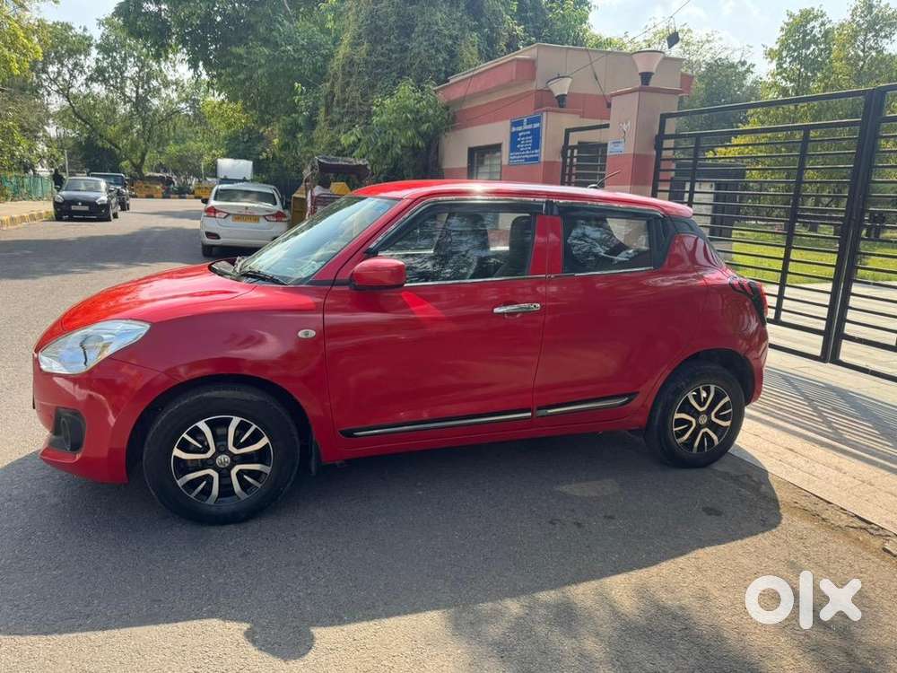 Maruti Suzuki Swift 2021 Petrol 71000 Km Driven