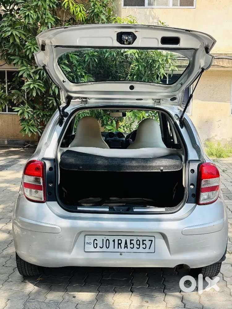 Female Car Tiptop Original Condition