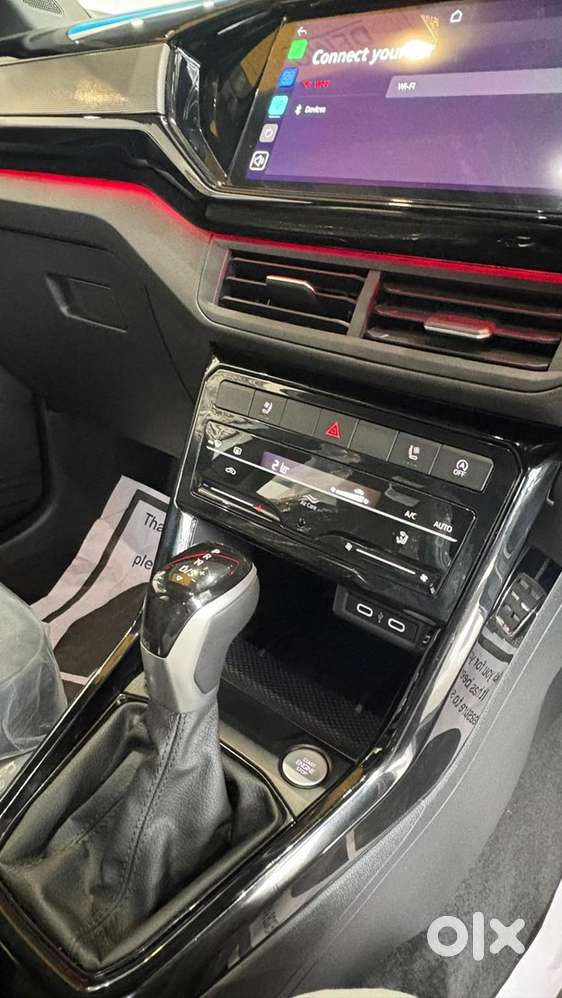 Demo Car Volkswagentaigun Petrol Carbon Steel Grey 2025 Demo Car