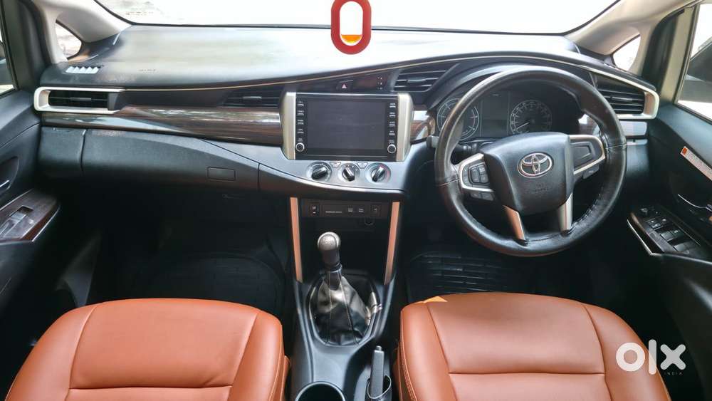 Toyota Innova Crysta 2.4 G Plus Mt 7 Str, 2023, Diesel