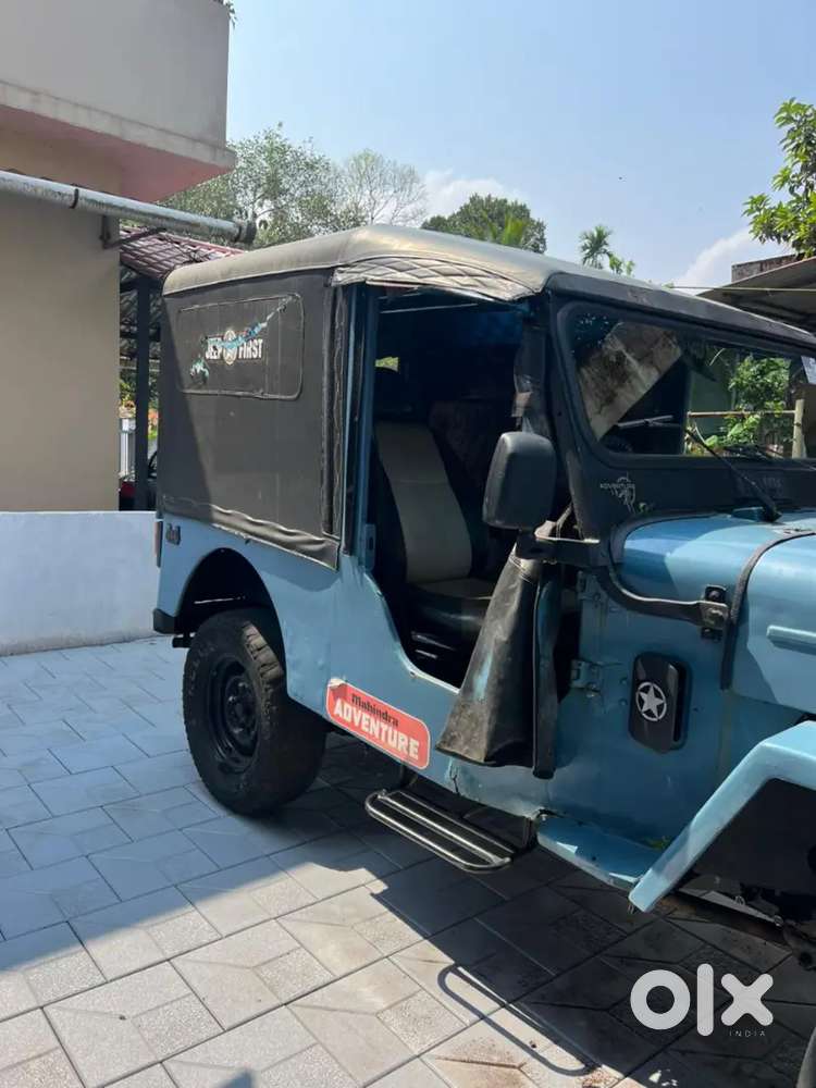 4x4 Mahindra Major Jeep