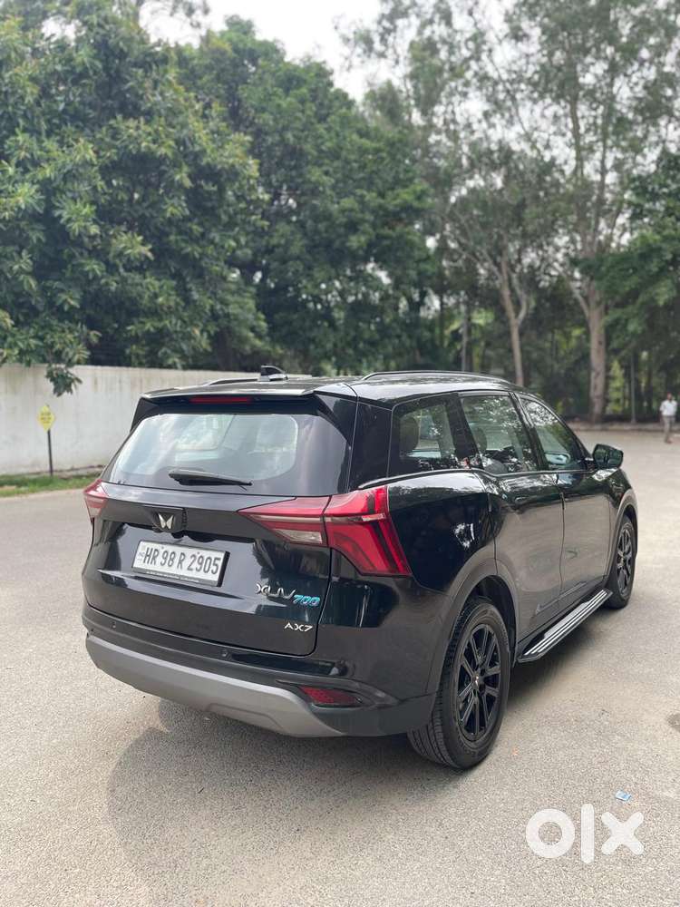 Mahindra Xuv700 2.0 Ax 7 Petrol At Str, 2024, Petrol