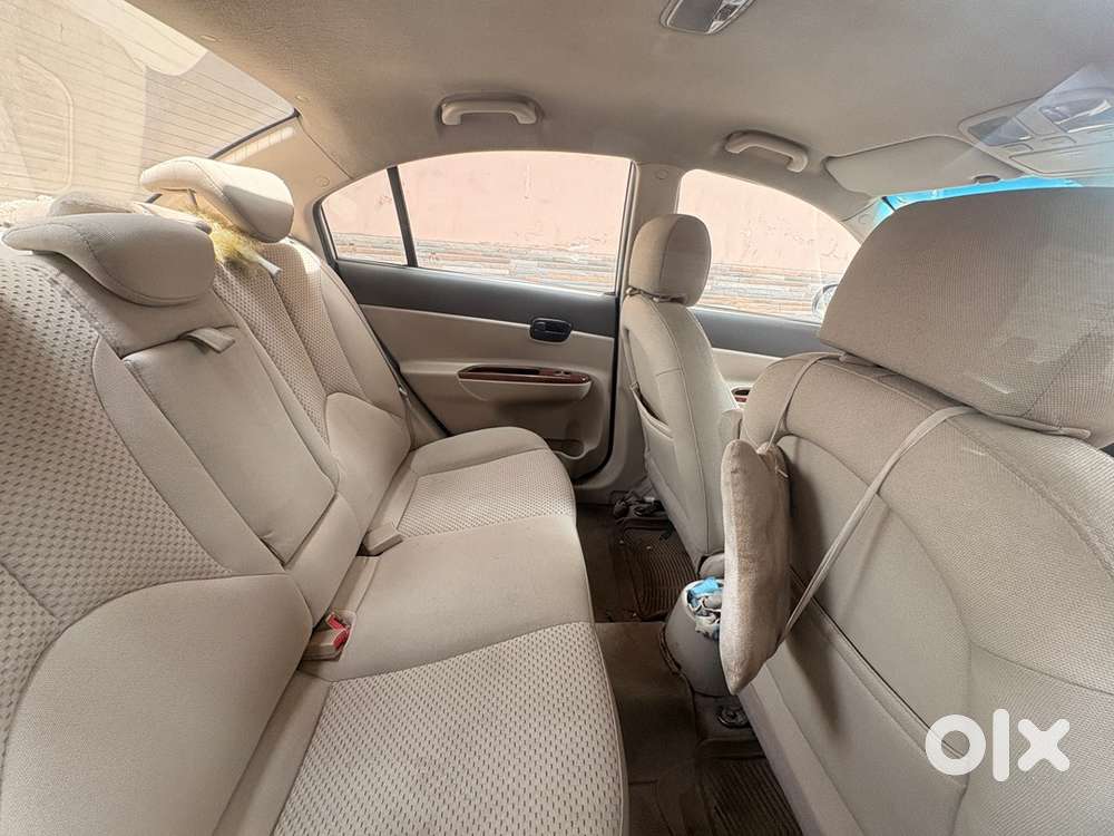 Hyundai Fluidic Verna 2010