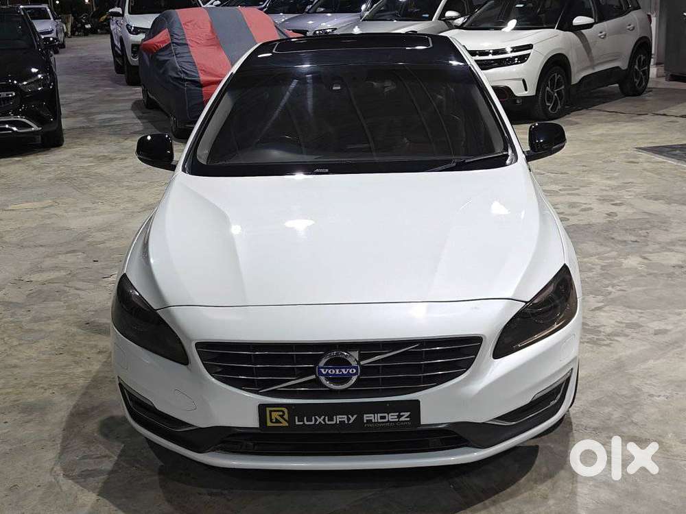 Volvo S60 D5 Inscription, 2015, Diesel