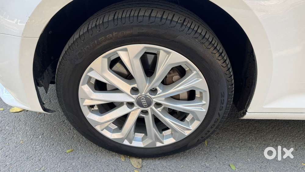 Audi A4 2.0 35 Tdi Premium Plus Sunroof, 2018, Diesel