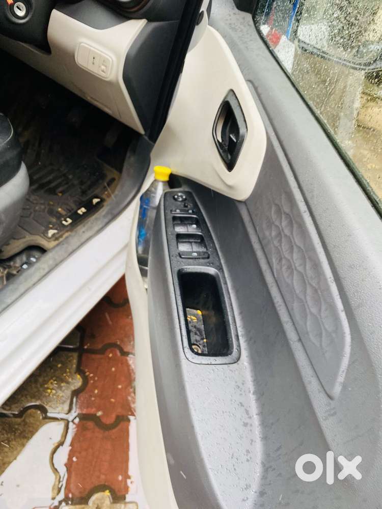 Hyundai Aura Sx 1.2 Cng, 2026, Petrol