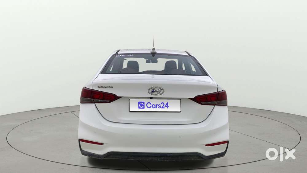Hyundai Verna 1.4 Vtvt Ex, 2019, Petrol