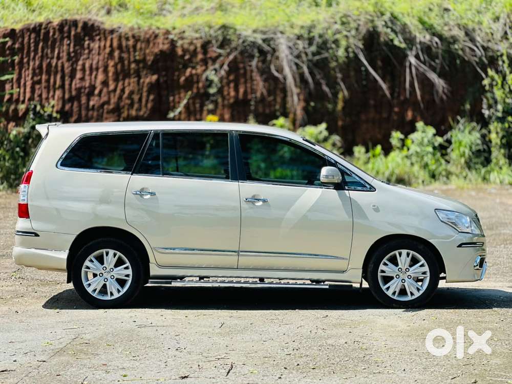 Toyota Innova 2.5 G (diesel) 7 Seater, 2012, Diesel