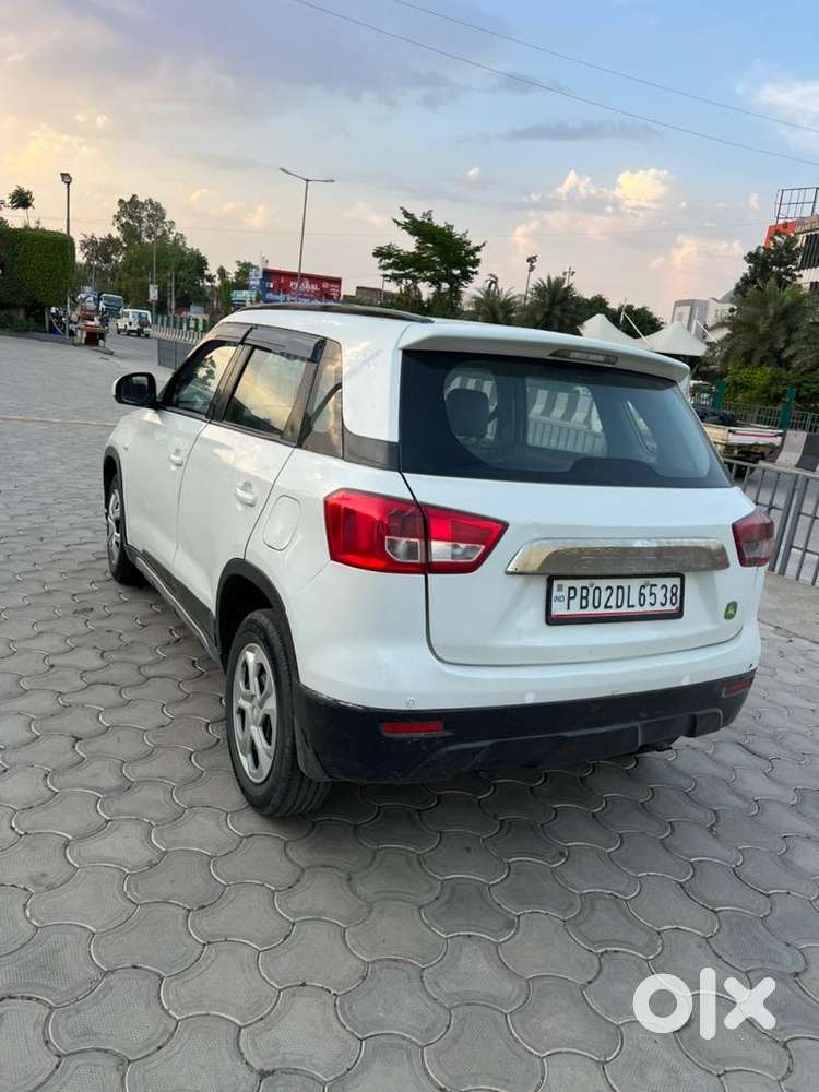 Maruti Suzuki Brezza 2018 Diesel 120000 Km Driven