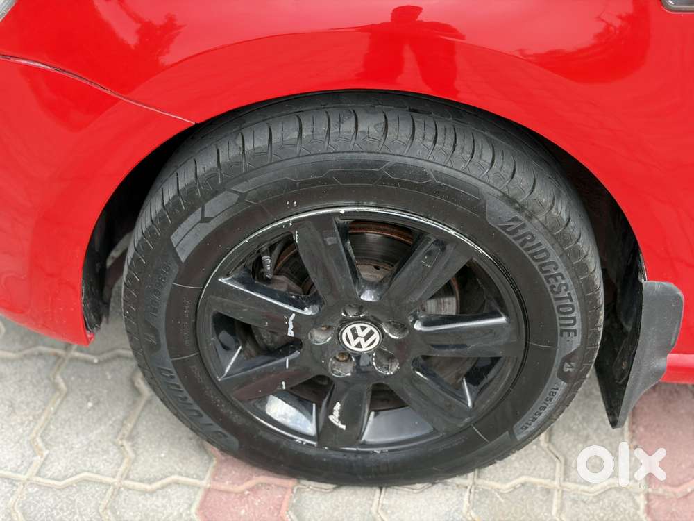 Volkswagen Polo Petrol Highline 1.2l, 2012, Petrol