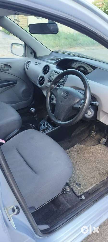 Toyota Etios Xclusive Petrol, 2011, Petrol