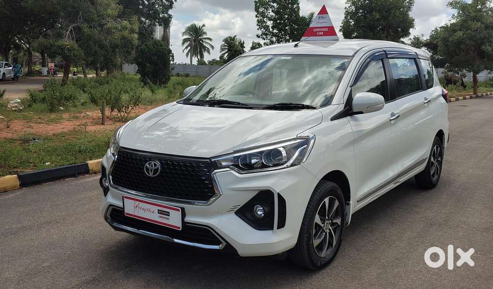 Toyota Rumion V Mt, 2024, Petrol