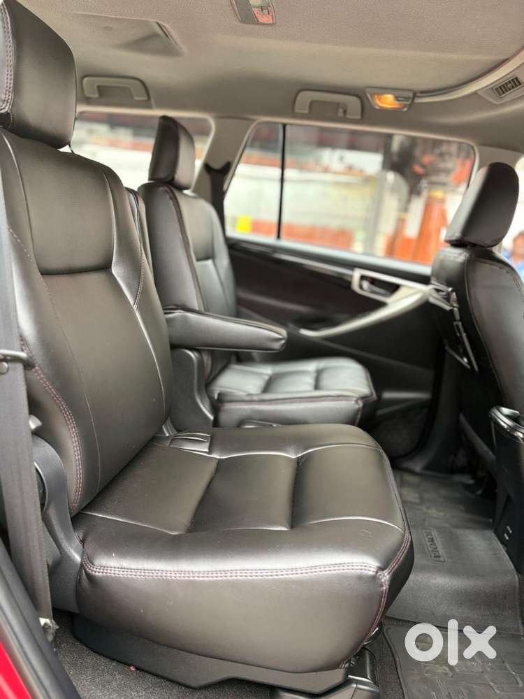 Toyota Innova Crysta Touring Sport 2.4 Mt, 2017, Diesel