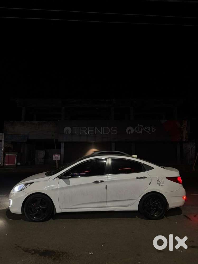 Hyundai Verna 2015 Petrol Well Maintained