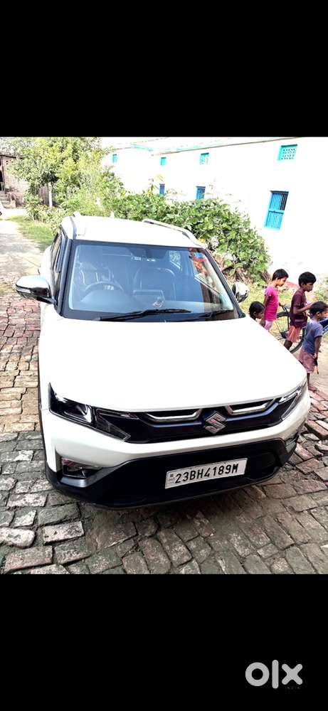 Maruti Suzuki Brezza 2023 Petrol Well Maintained