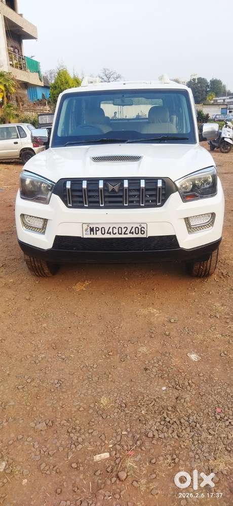 Mahindra Scorpio S4, 2016, Diesel