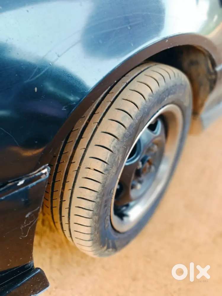 Maruti Suzuki Esteem 2005 Petrol Well Maintained