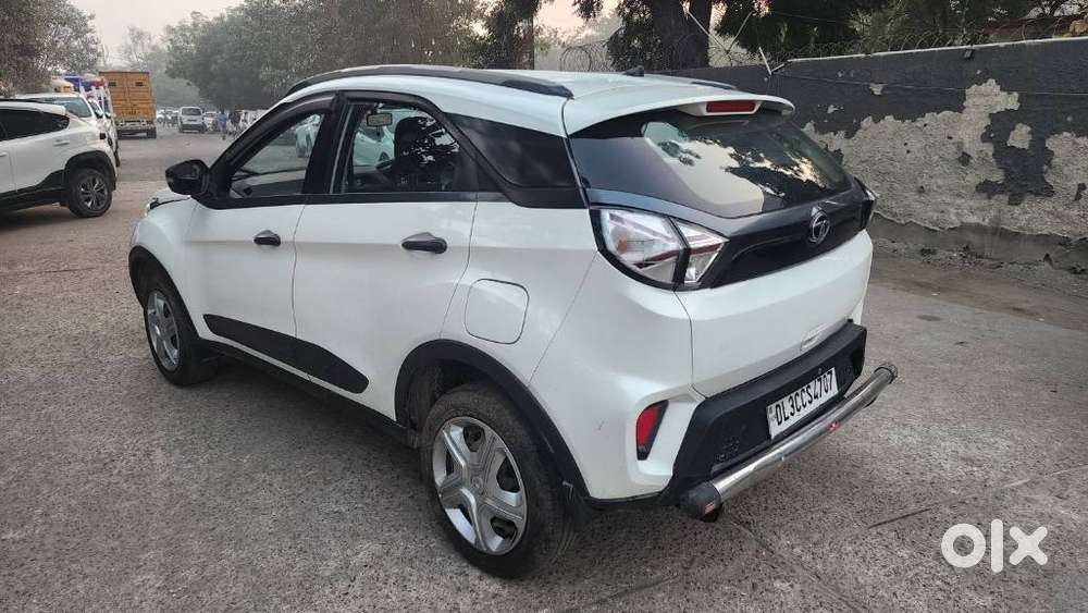 Tata Nexon 1.5 Revotorq Xm, 2020, Petrol