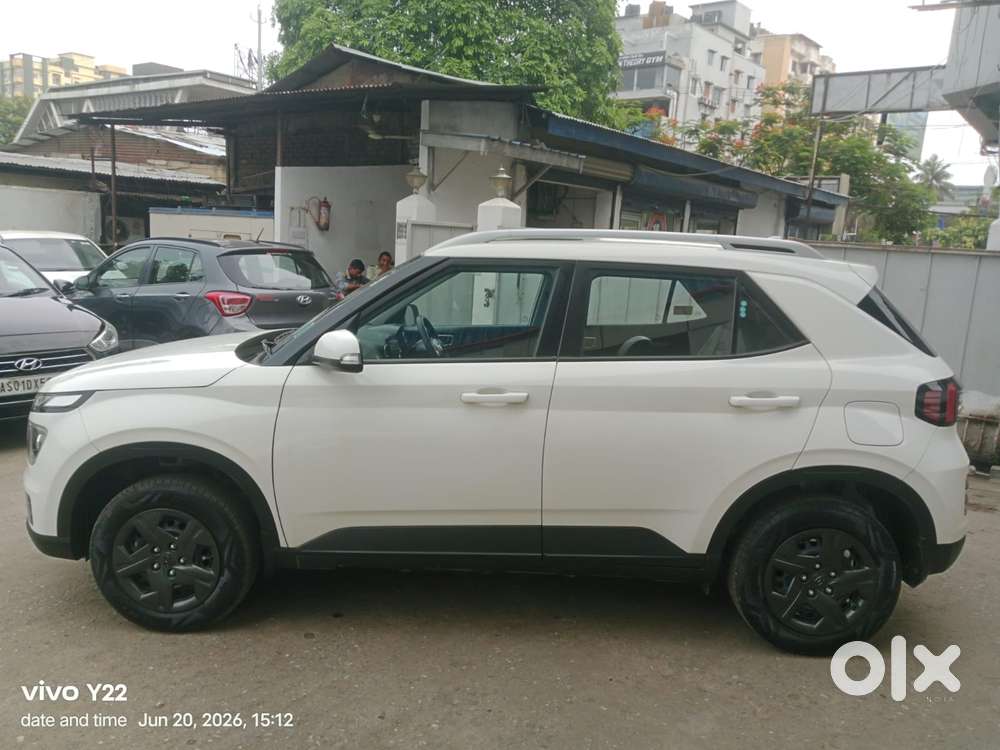 Hyundai Venue S Plus Mt 1.2 Kappa, 2025, Petrol