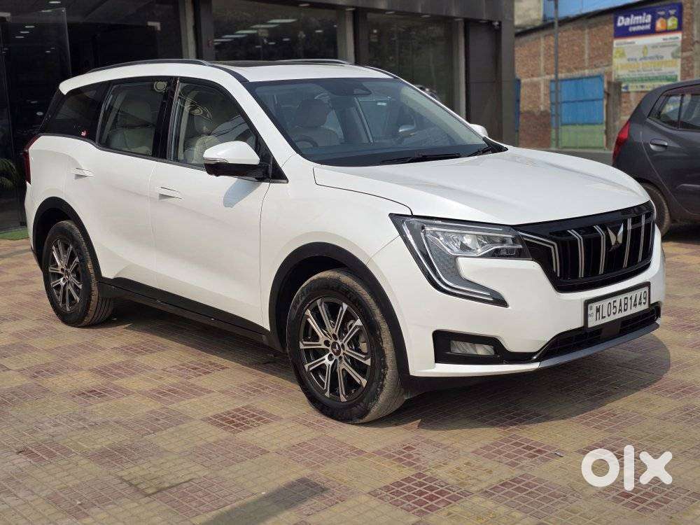 Mahindra Xuv700 2.0 Ax 7 Petrol At Luxury Pack Str, 2023, Petrol