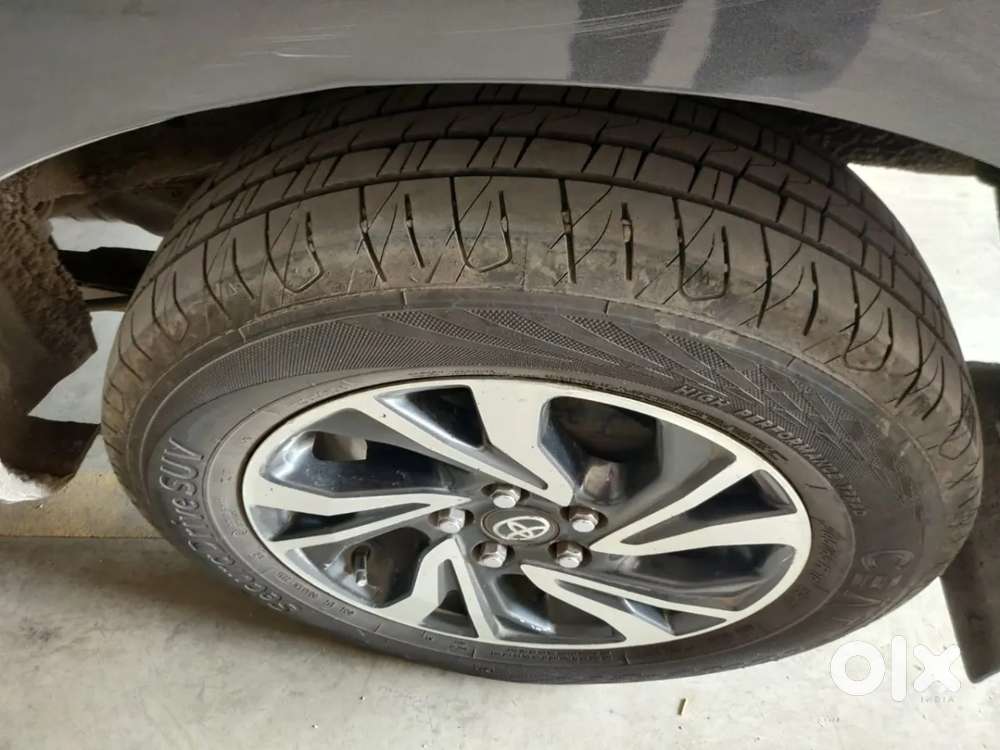 Toyota Innova Crysta [2020-ongoing] 2.4 Vx 8 Str, 2021, Diesel