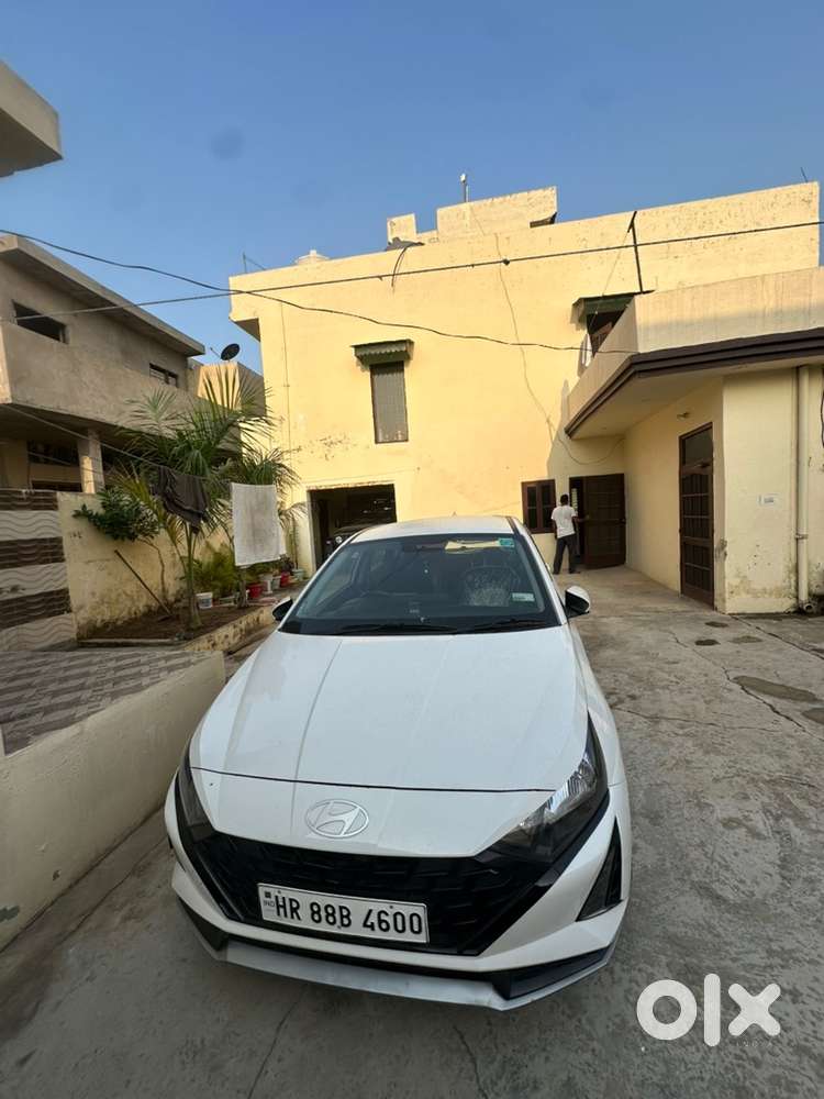I20 Sportz 2026 | 1st Owner | Just 4500km | Vip No.| Push Start |