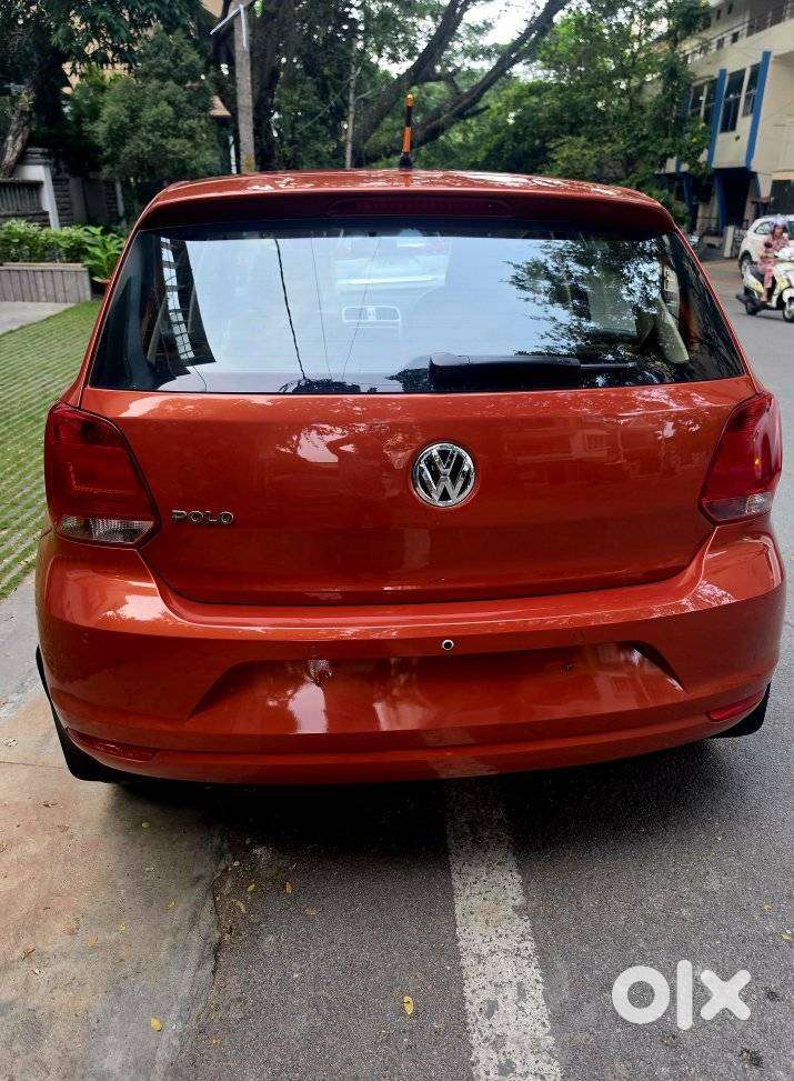 Volkswagen Polo Petrol Highline 1.2L, 2015, Petrol