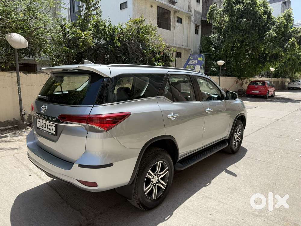 Toyota Fortuner [2021-ongoing] 2.7 2wd Petrol At, 2017, Petrol