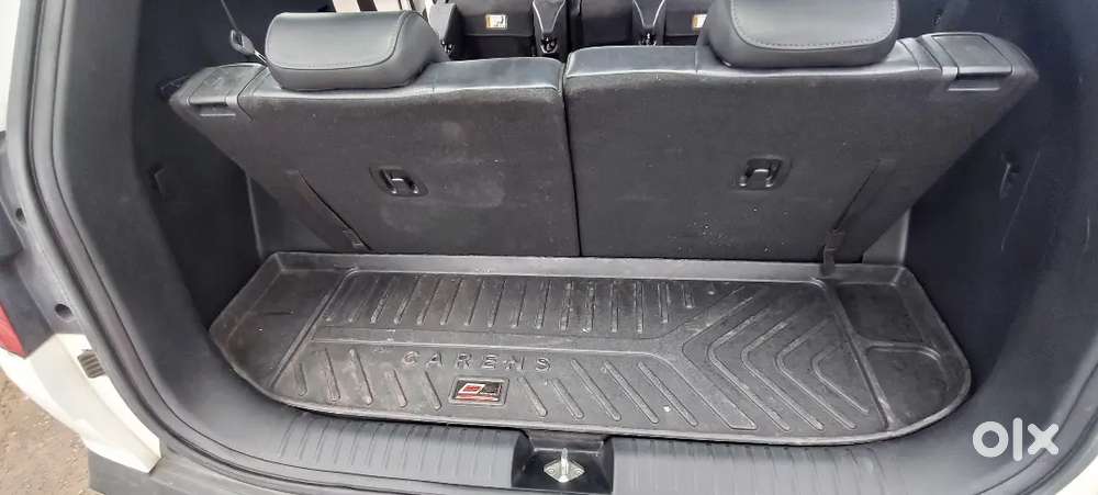 Kia Carens 1.5 Petrol Premium 2023
