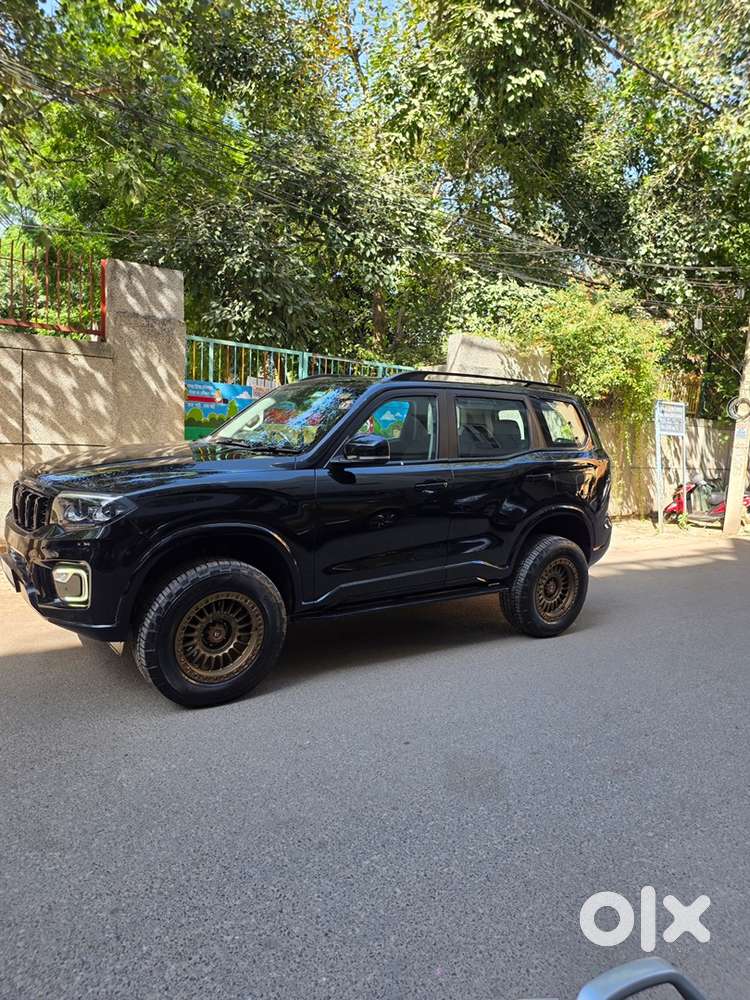 Mahindra Scorpio N Top End 4 By4 Explorer 2025