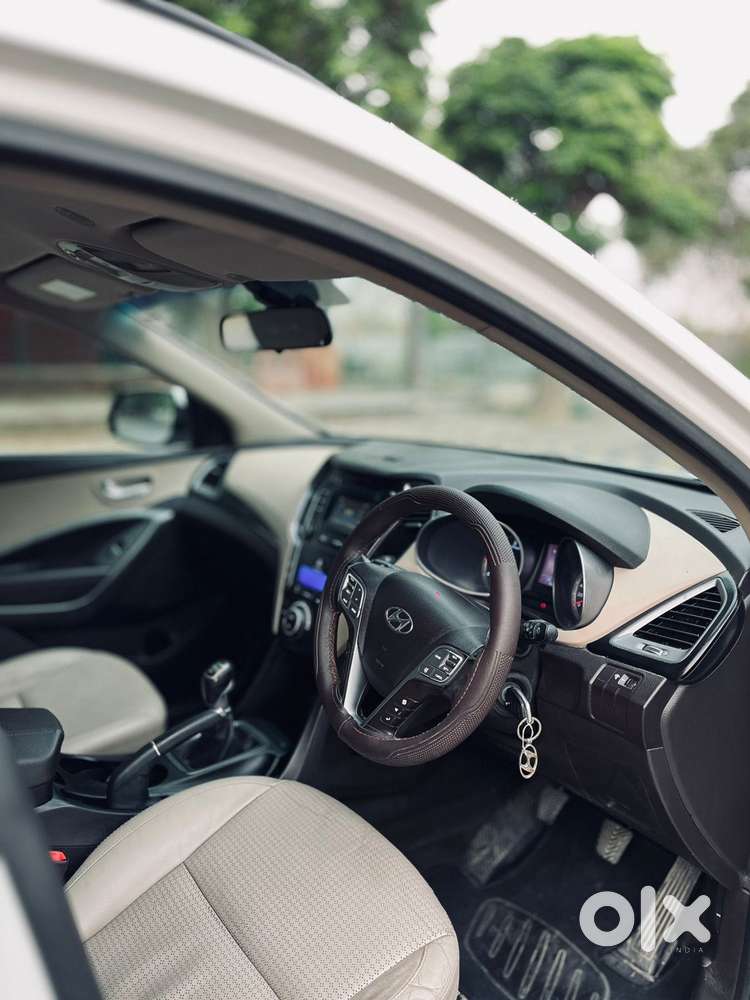 Hyundai Santa Fe 2wd Mt, 2015, Diesel