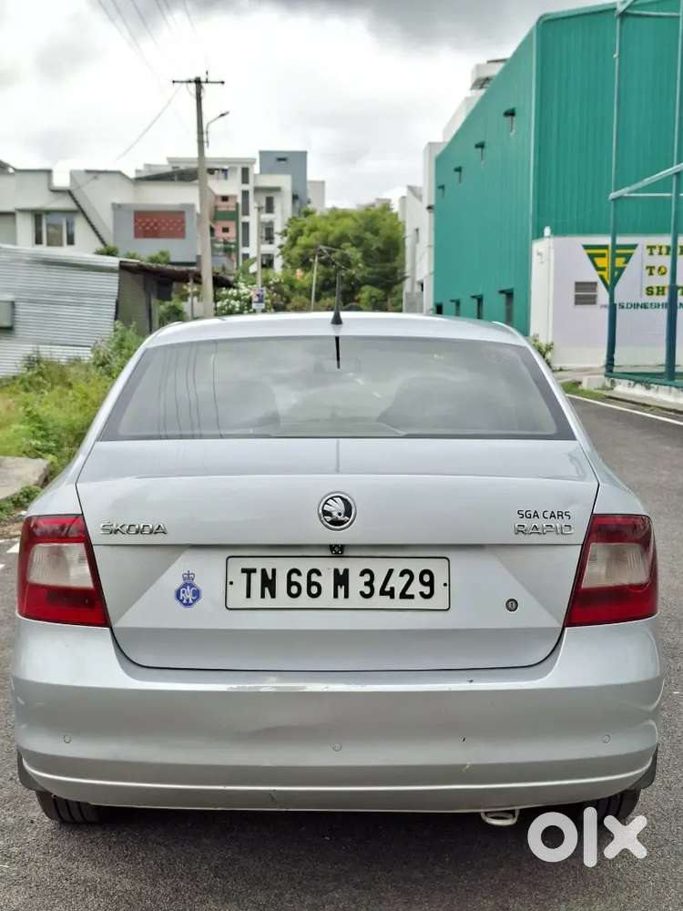 Skoda Rapid Style Plus Diesel 2014