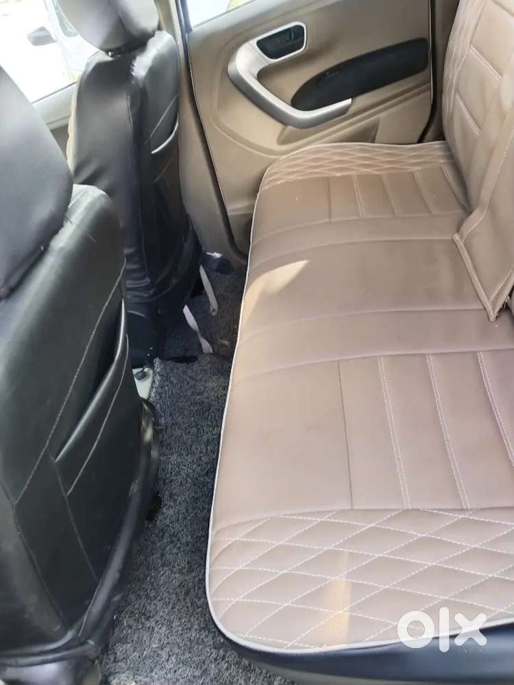 Mahindra Tuv 300 2016 Diesel 90000 Km Driven