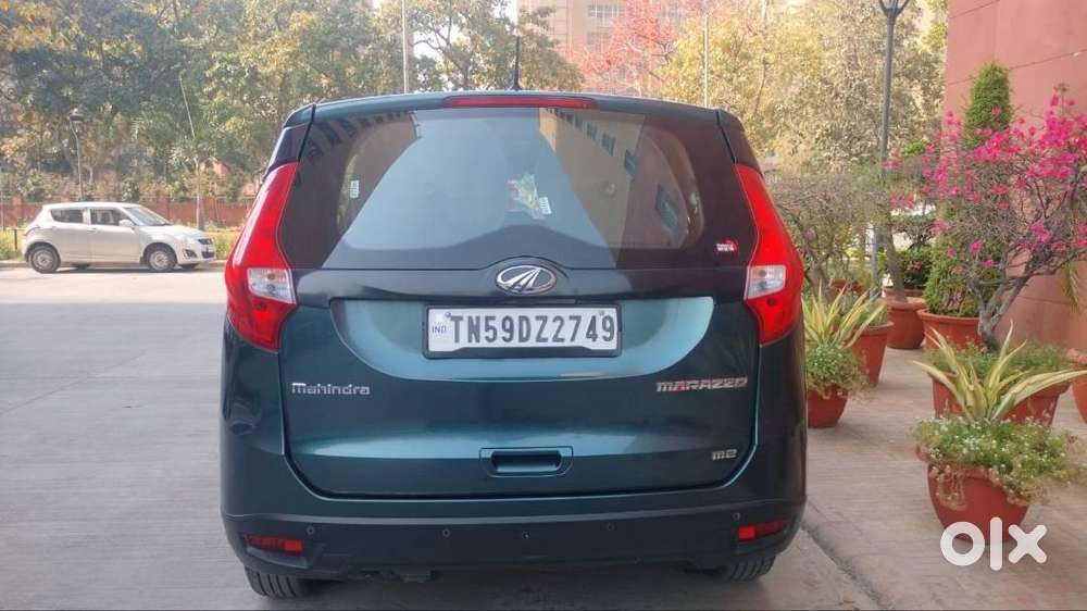 Mahindra Marazzo 2023 Diesel 80000 Km Driven
