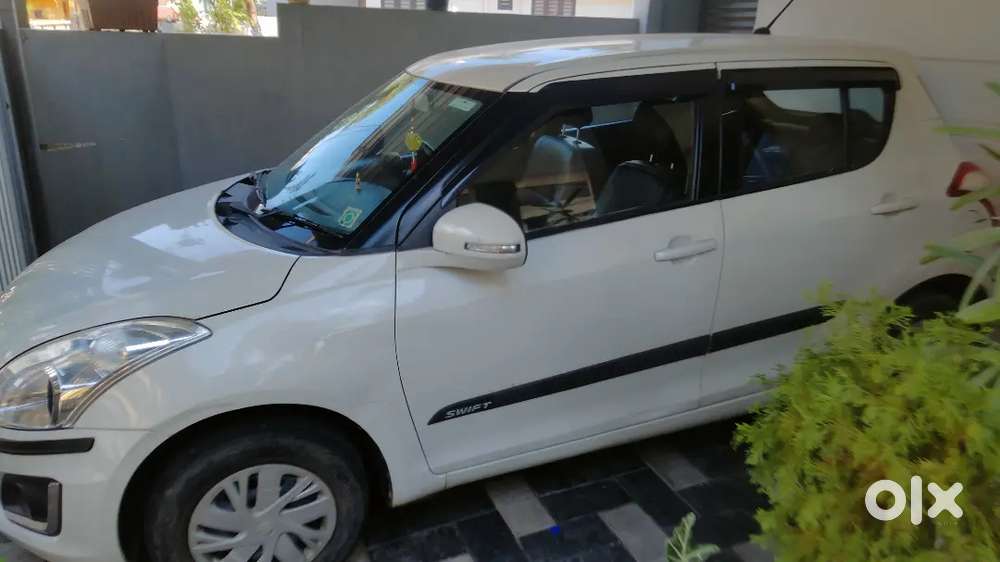 Maruti Suzuki Swift Vxi 2017