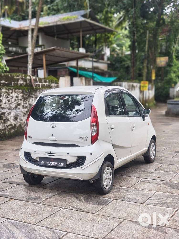 Tata Nano Xta, 2015, Petrol