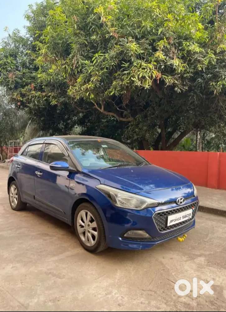 Hyundai New I20 2015 Diesel 90000 Km Driven