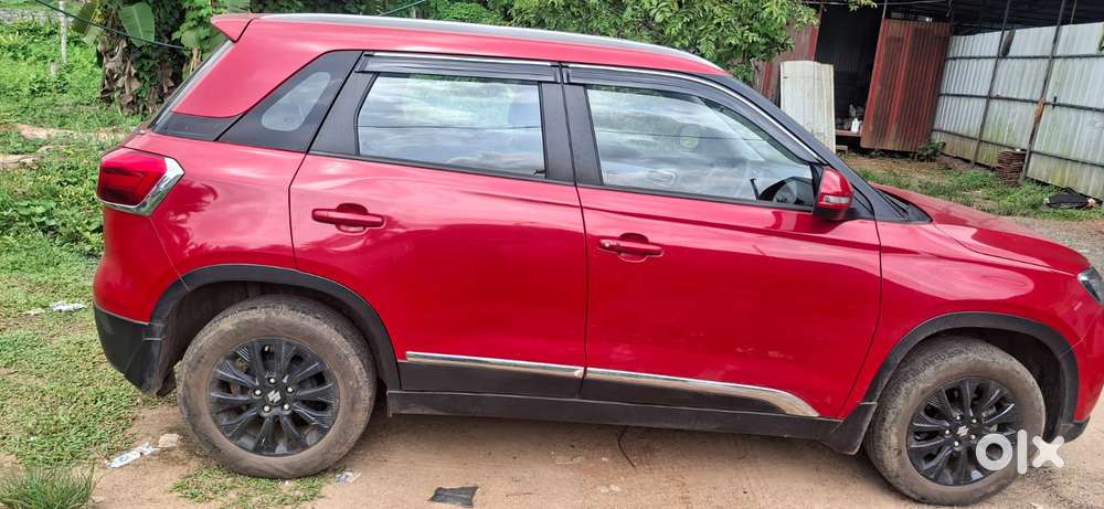 Maruti Suzuki Brezza 1.5 Zxi Smart Hybrid, 2021, Petrol