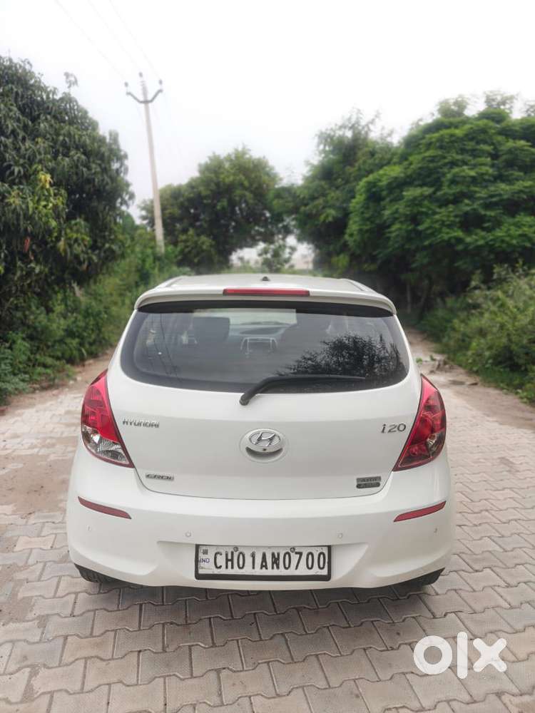 Hyundai I20 Diesel Asta Option, 2012, Diesel