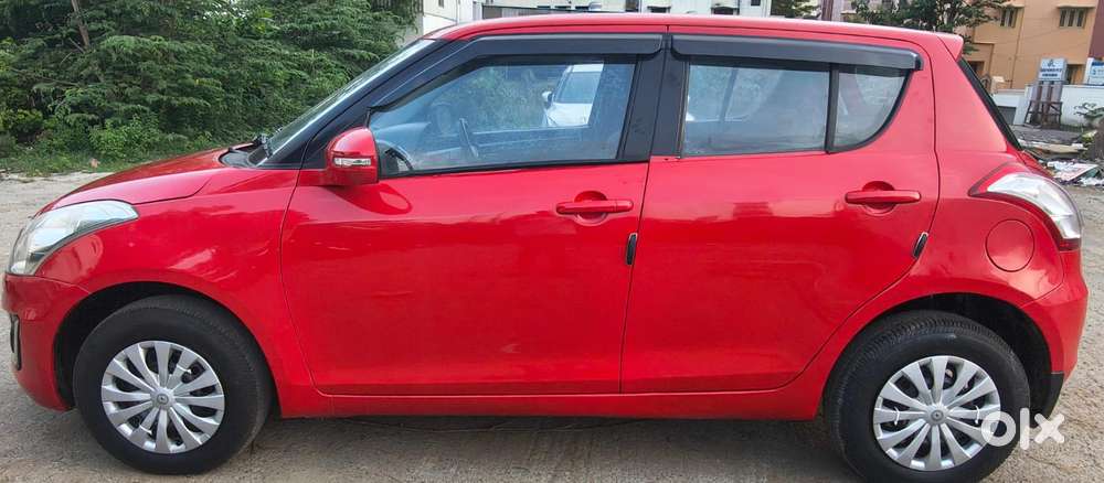 Maruti Suzuki Swift Vxi + Manual, 2018, Petrol