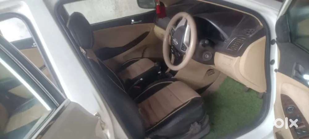 Hyundai Verna 1.4 Crdi 2011 Diesel Manual