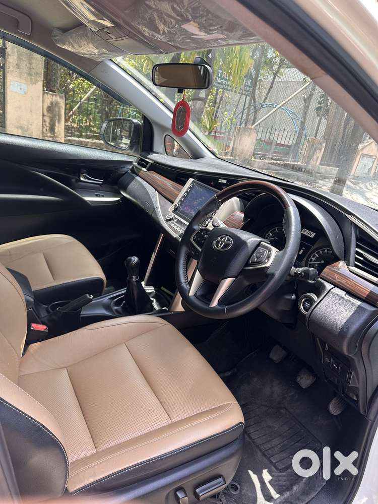 Toyota Innova Crysta Zx 2.4 Diesel 7 Seater, 2022, Diesel