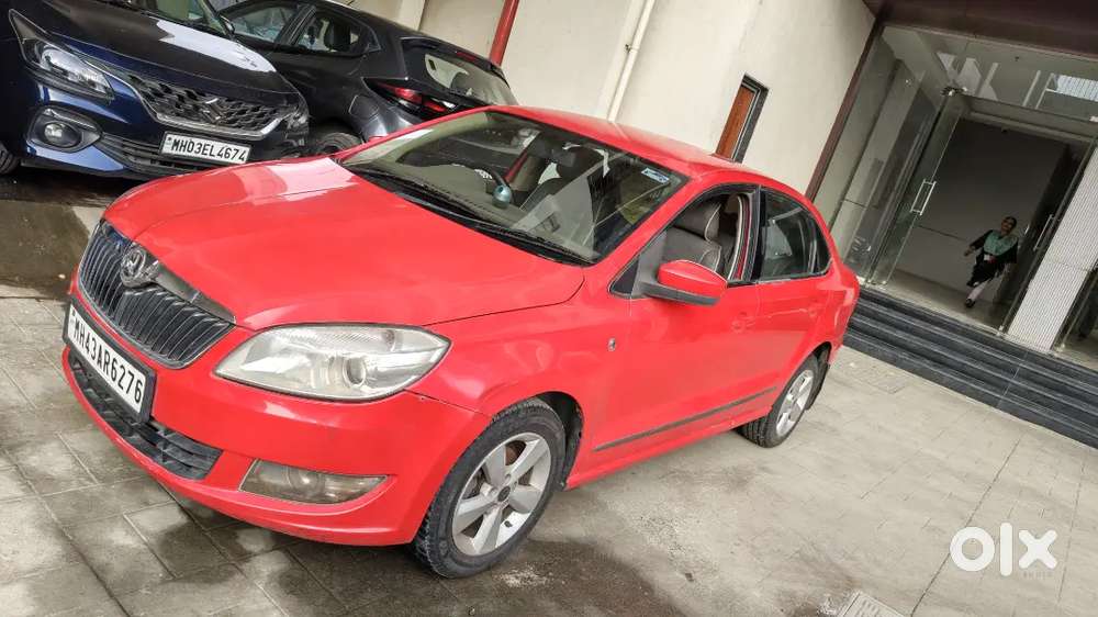 Skoda Rapid Elegance Diesel Dsg Automatic  2014  81,152 Km  ₹2.80 L
