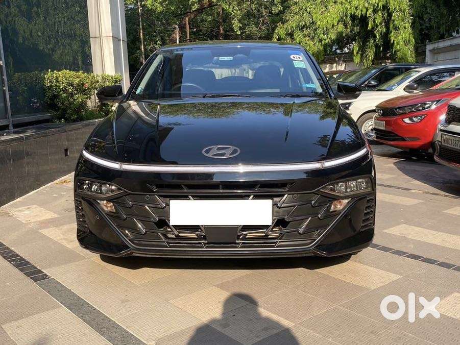 Hyundai Verna 1.5 Sx (o) Turbo Petrol Mt, 2023, Petrol
