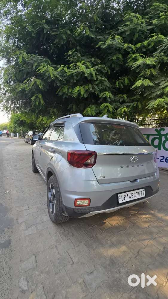 Hyundai Venue 2020 Diesel Well Maintained
