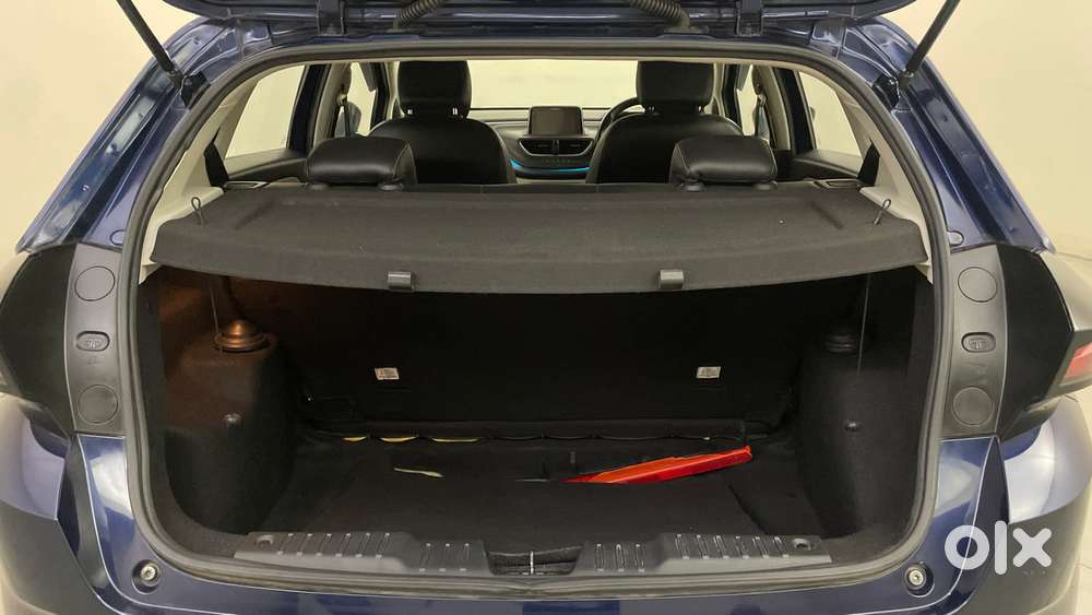Tata Altroz 1.2 Xza Plus, 2022, Petrol