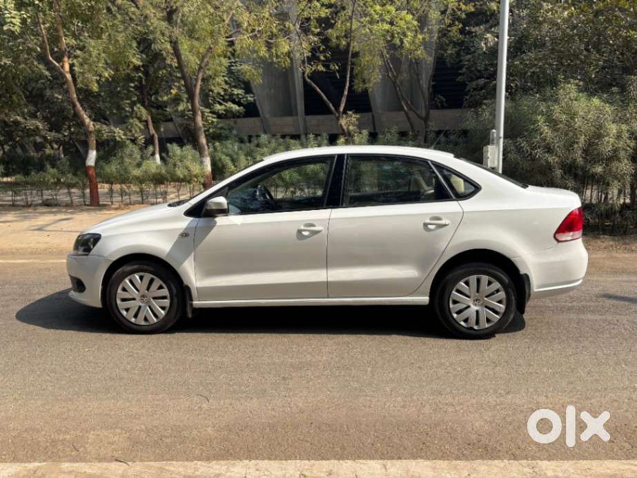 Volkswagen Vento 1.5 Tdi Comfortline At, 2015, Petrol