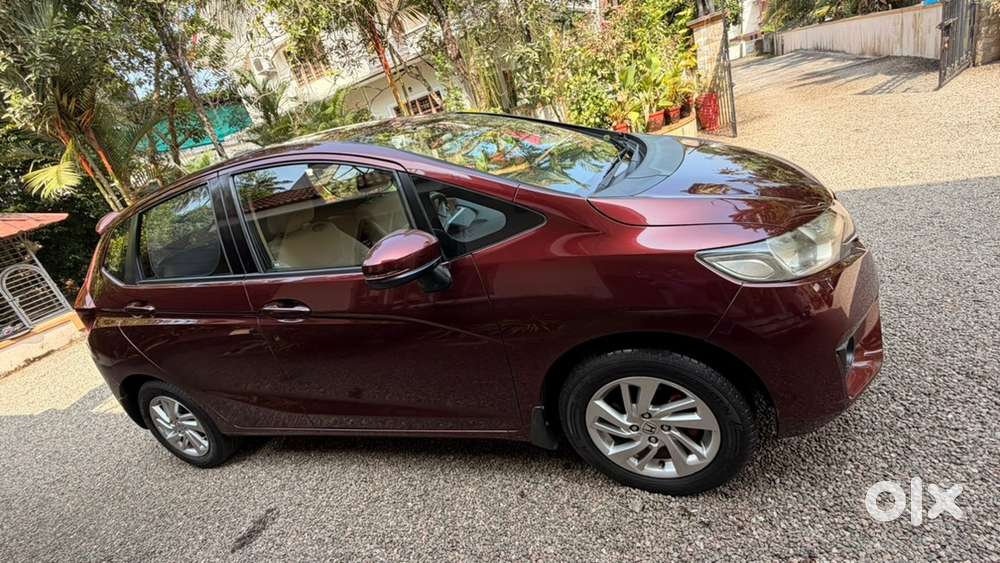 Honda Jazz Automatic 1.2 V