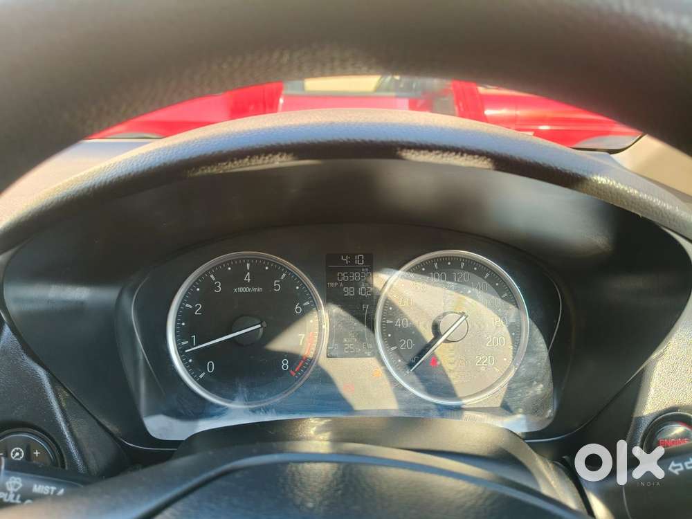 Honda City 1.5 V 5th Gen I-vtec Mt, 2021