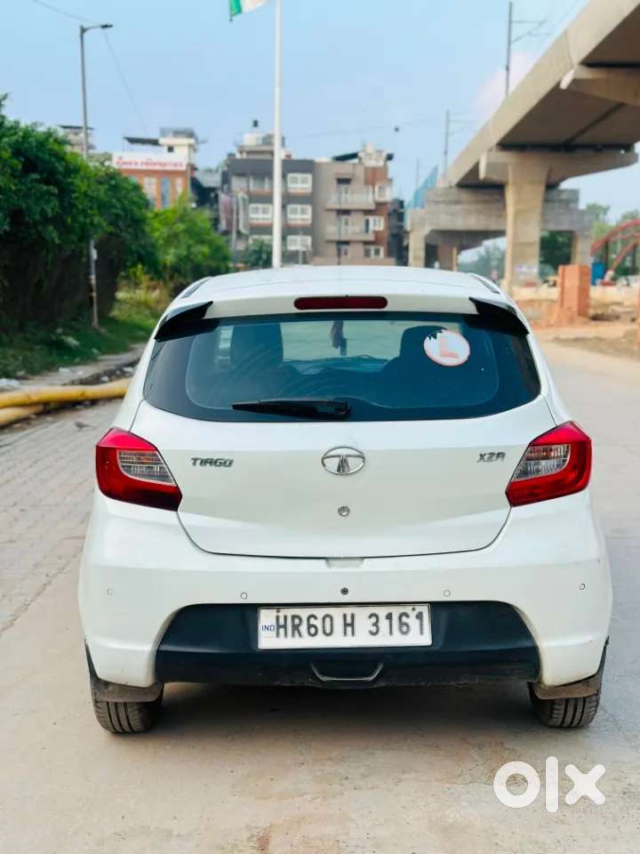 Tata Tiago Xza, 2018, Petrol